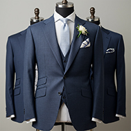 Bespoke groom suit by Vipula Design Tailors